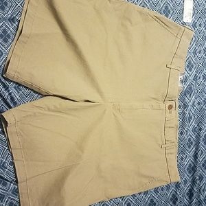 Izod men's flat front shorts